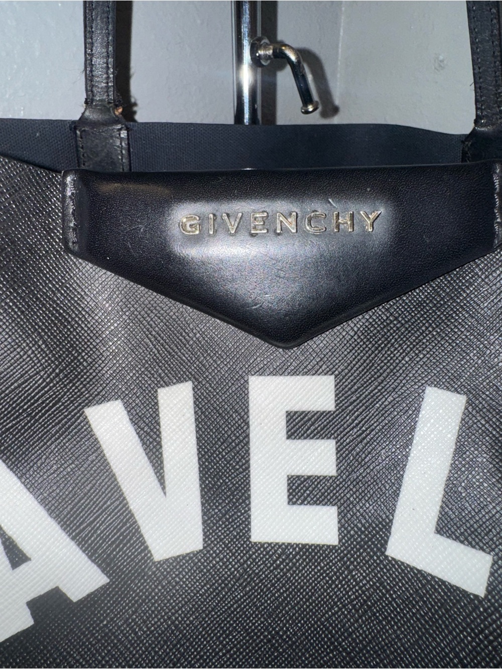 Givenchy "Favelas 74" 🖤Large Tote Bag -Riccardo Tisci era ✅ AUTHENTIC ✅ - Picture 2 of 11